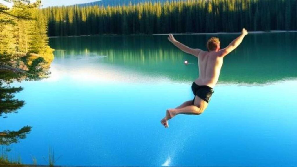 サウナの後、湖に飛び込むフィンランド人